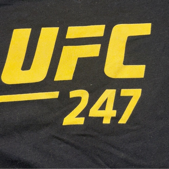 🆕Official UFC #247 Merch T-Shirt, Women’s Size XLarge - Picture 4 of 6